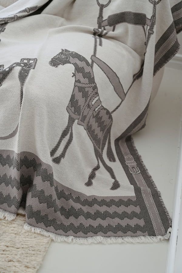 Zig Zag Jacquard Blanket Horses